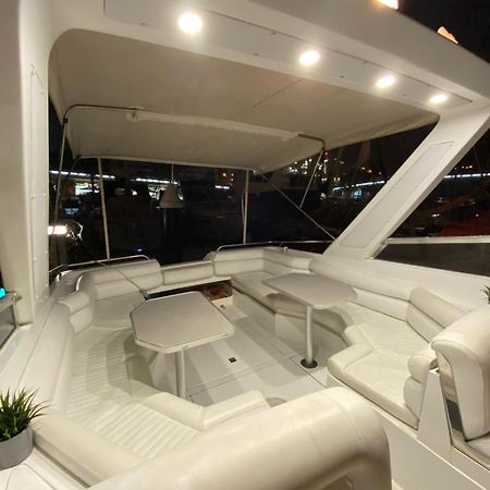 Alojamiento En Barco Voralamar Hotel Valencia Bagian luar foto